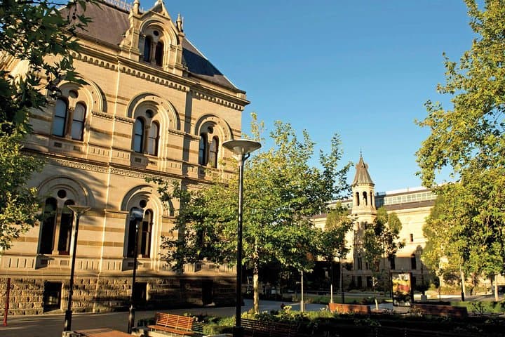 Adelaide City Highlights Tour