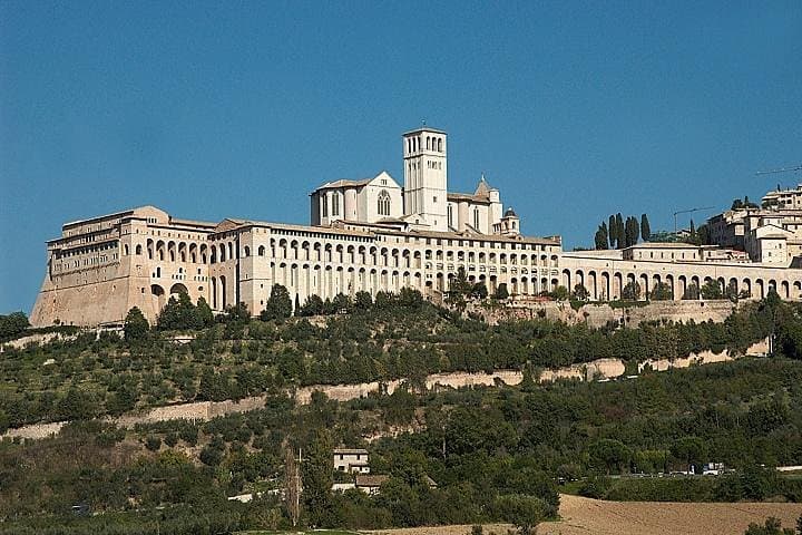 Assisi and Orvieto from Rome: Enjoy a Full-Day Small-Group Tour