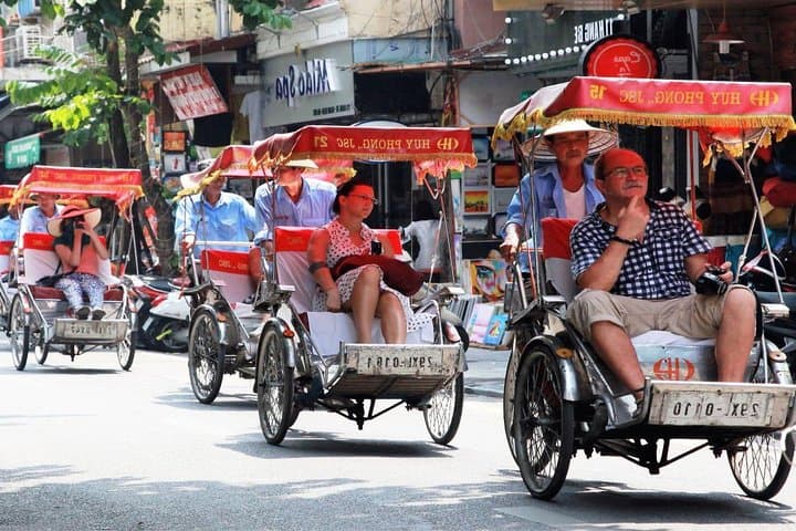 Hanoi Cyclo Tour with Lunch