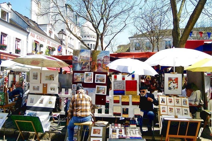 Paris Montmartre & Sacre Coeur Semi-Private Guided Tour 12ppl Max