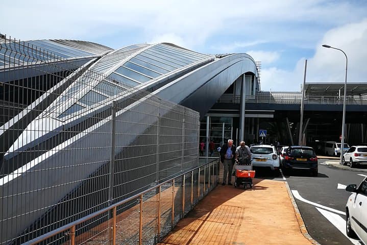 Airport & Hotels Transfers