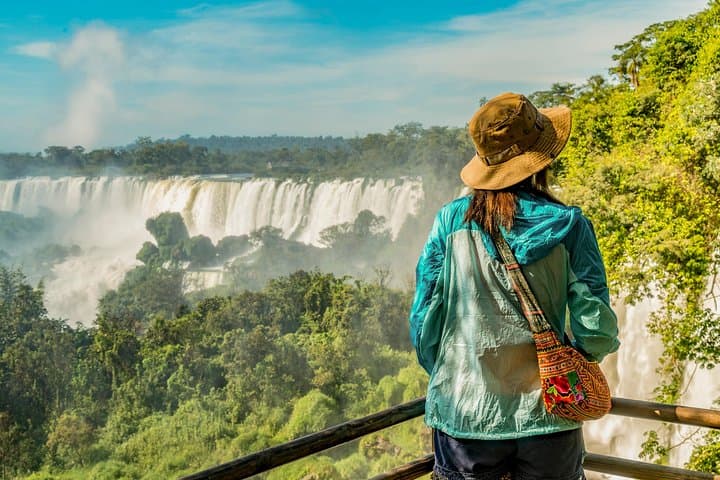 3-Day Iguazu Falls Exploring Tour From Argentina and Brazil