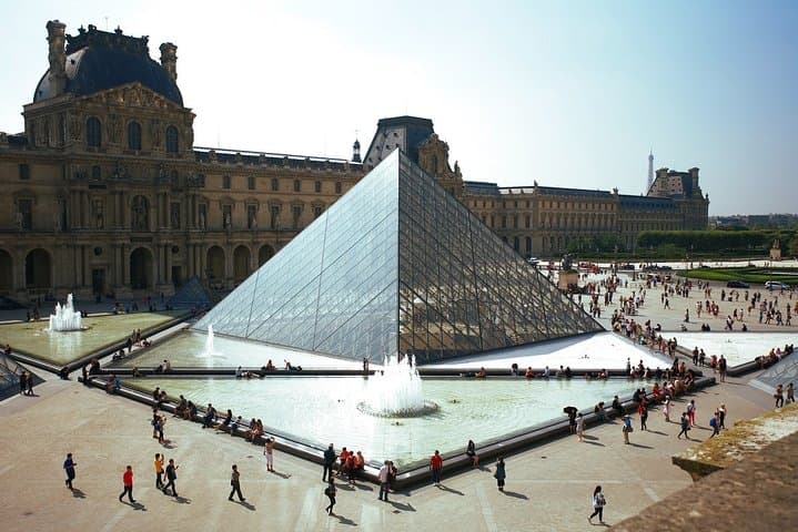 Paris Private Tour Guide & Driver 