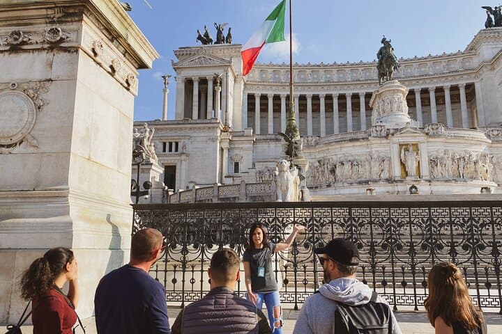 Private Exclusive Rome Walking Tour in English or Spanish
