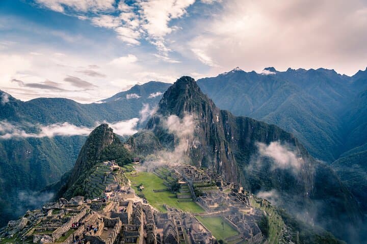 7-Day Peru Deep Dive: Lima, Cusco, Sacred Valley, and Machu Picchu Tour