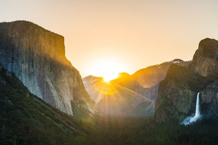 Yosemite Valley Private Hiking Tour
