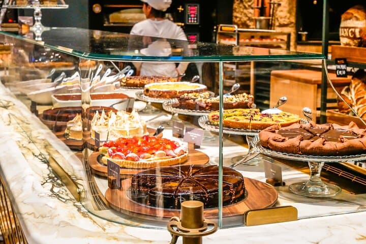 Milan: Sweet Delights Patisserie Tour by Do Eat Better