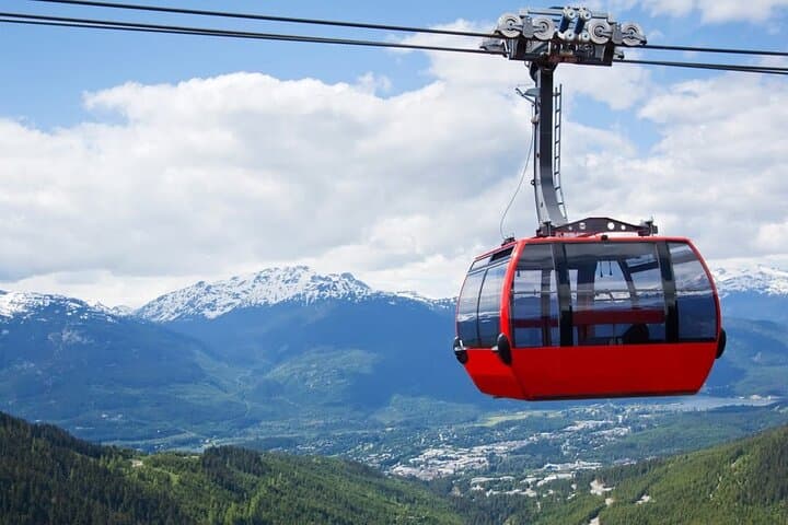 Vancouver: Whistler, Shannon Falls, Peak to Peak Gondola Day Tour