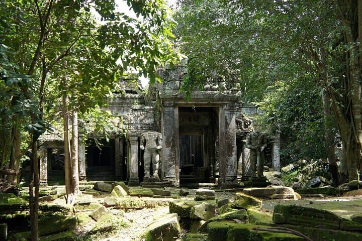 Decide Your Own Tour from Siem Reap (DELUXE)