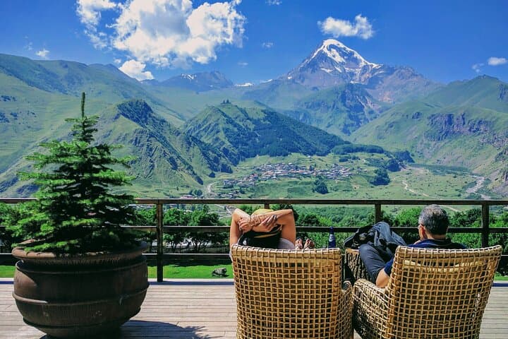 Private Kazbegi Tour: Gergeti, Ananuri & Scenic Views