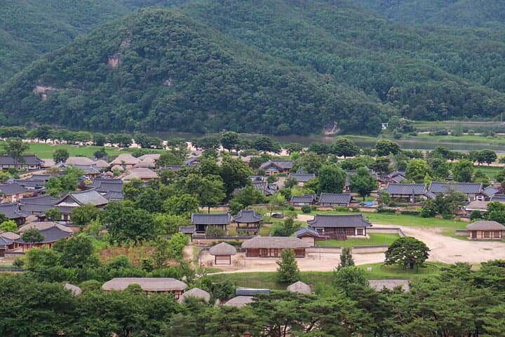 Andong Hahoe Village & Face mask show from Busan