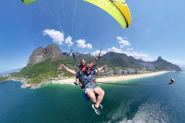 Paragliding Tandem Flight in Rio de Janeiro