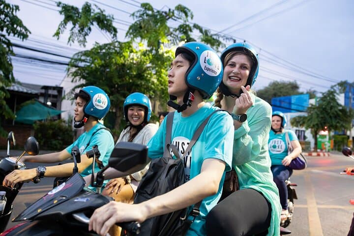 Motorbike Food Tour in Chiang Mai