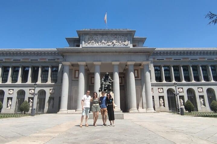 Tour 'Best of Prado Museum' (Skip the line ticket. 7 people max.)