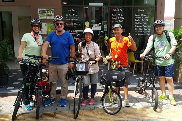 The BEST of Kuala Lumpur Experience by Cycling Tour
