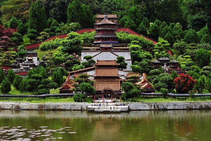 Half Day Shenzhen Splendid China Folk Village Guided Tour