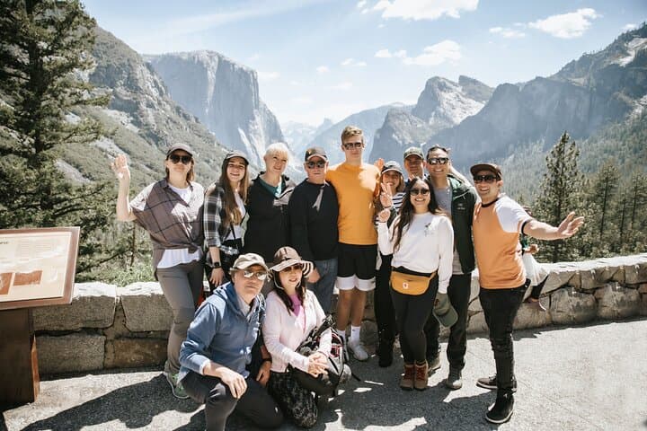 Yosemite Highlights & Giant Sequoias Day Tour from San Francisco