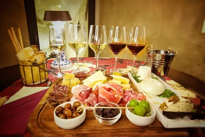 Rome: Trastevere Food and Wine Tasting Tour