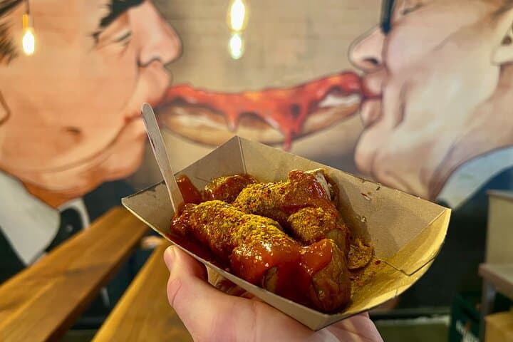 Berlin Center Food Tour with 8+ Authentic Local Tastings