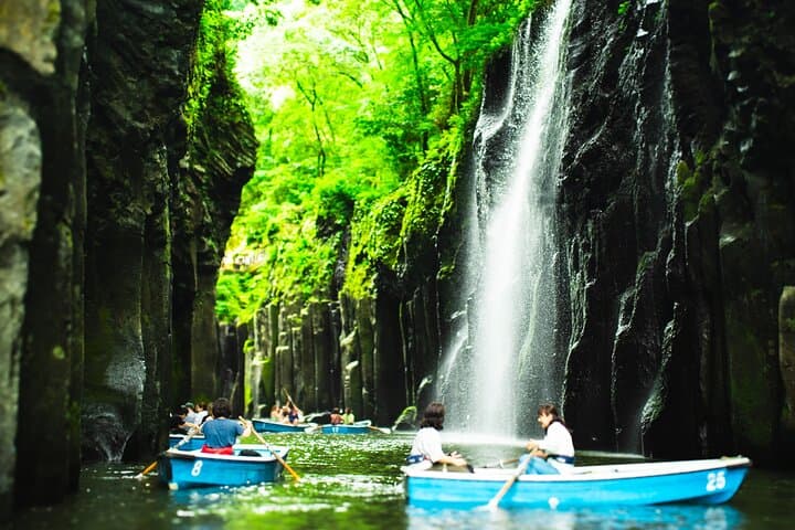 Takachiho Gorge Miyazaki Day Private Tour From Fukuoka