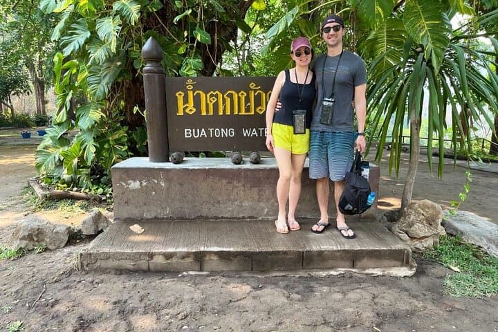 Private Tour: Bua Thong Sticky Waterfalls Tour