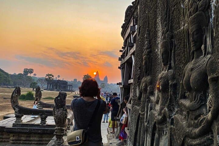 Private 2 Days Angkor Wat Sunrise and Discover all Major Temples 