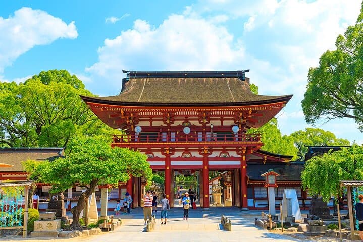 Kyushu Full Day Tour with Dazaifu Shrine，Cable car and Yufuin