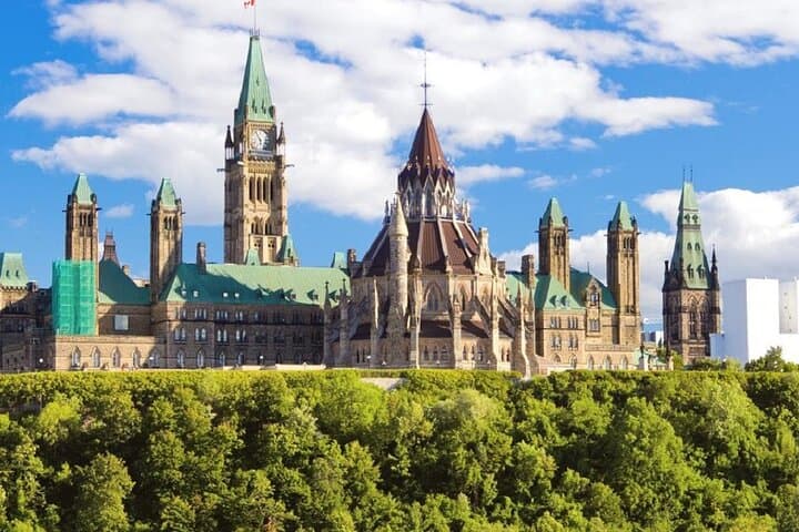 Montreal and Quebec 3 Day Small Group Tour From Toronto