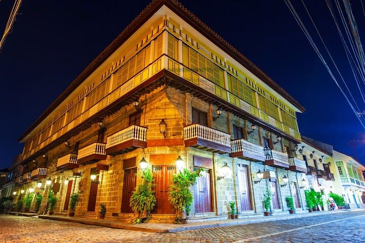 Manila Historical Highlights Private Half Day Tour