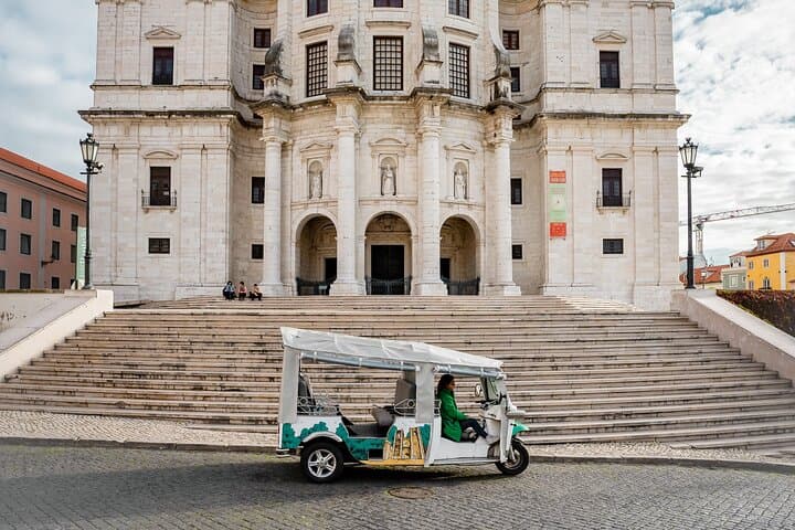 1.5-Hour Private Tuk Tuk Tour of Lisbon Old Town and City Center
