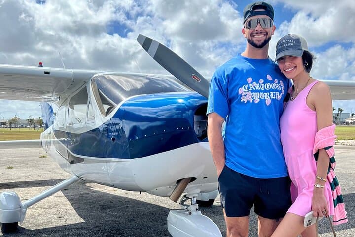 Miami Airplane Tour: South Beach, Downtown, Islands & Port 