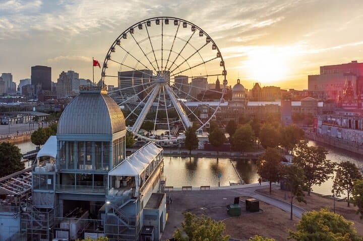 Montreal Private Tour: Highlights & Hidden Gems with a local