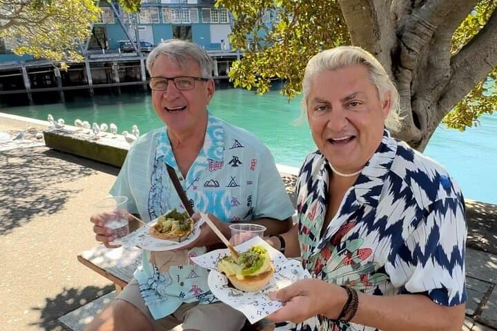 Taste of Sydney Tour (mini coach)