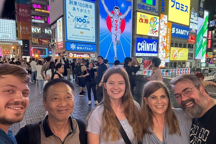 Osaka 2 Hour Local Street Food Tour in Dotonbori and Namba