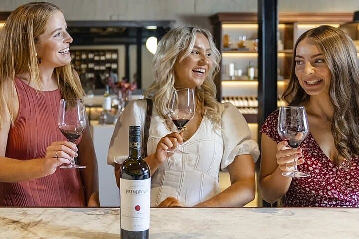 Swan Valley Tour from Perth: Wine, Beer and Chocolate Tastings
