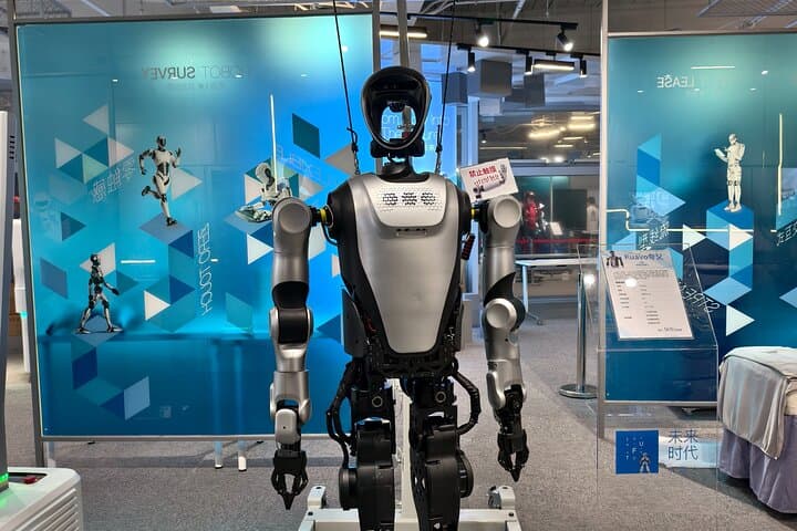 Shenzhen Private Tour: Discover Tech Wonders