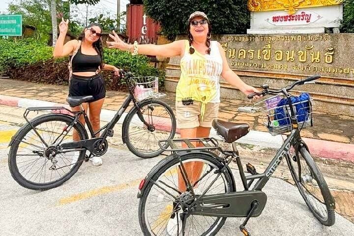 Bangkok’s Hidden Oasis -Bang Krachao Cycling Adventure 