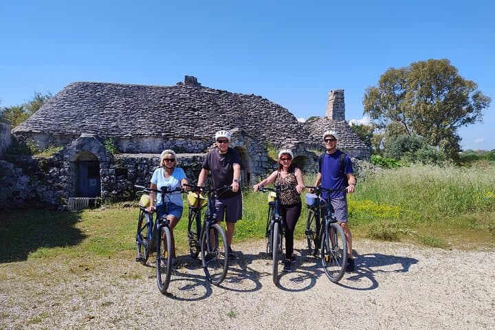 Ebike tours: Alberobello and the wines of Valle d'Itria
