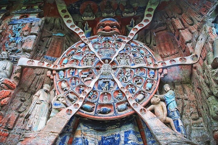 Chongqing Private Round Trip to Dazu Rock Carvings