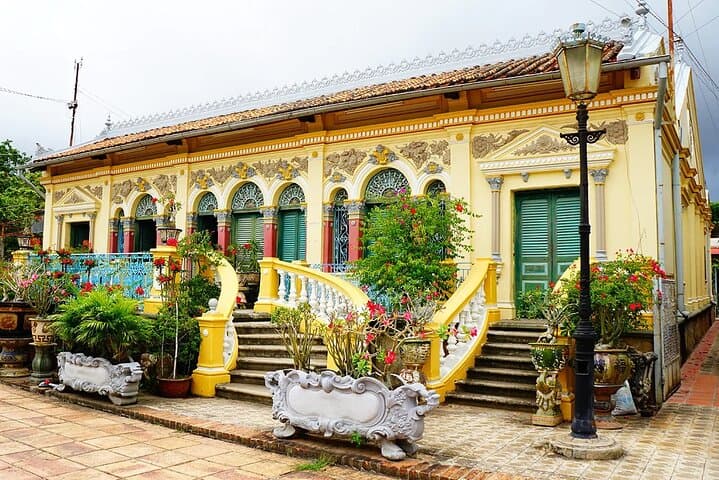 14 Days Classic Vietnam - A Private Tour from Hanoi to Saigon