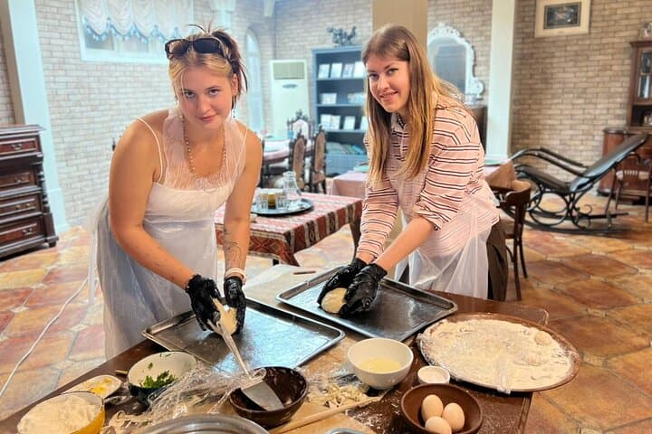 Azerbaijani Cooking Class + Old City Tour + Lunch