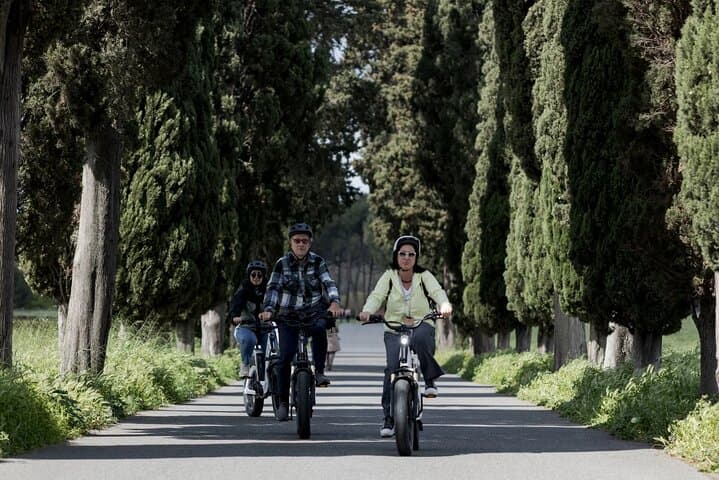E-Bike Adventure in Rome: Ride the Ancient Appian Way