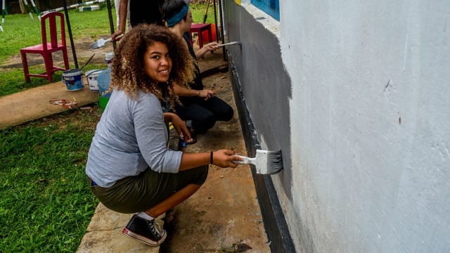 Volunteer Construction in Sri Lanka