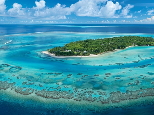 Cook Islands: Aitutaki Travel Guide | Beaches, Tips & More