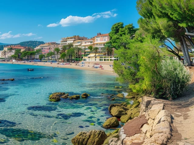 Fréjus Travel Guide | Romantic Getaway | Summer 2025