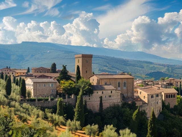 Assisi Travel Guide 2025 | Top Things to Do in Umbria