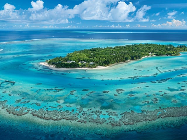 Cook Islands: Aitutaki Travel Guide | Beaches, Tips & More